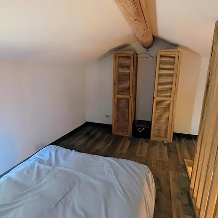 Mazet A Uzes, Proche Du Haras National, Wifi Et Parking Prive Gratuit Nyaraló *